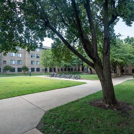 Mt Vernon Square Station Apartments ワシントン エクステリア 写真