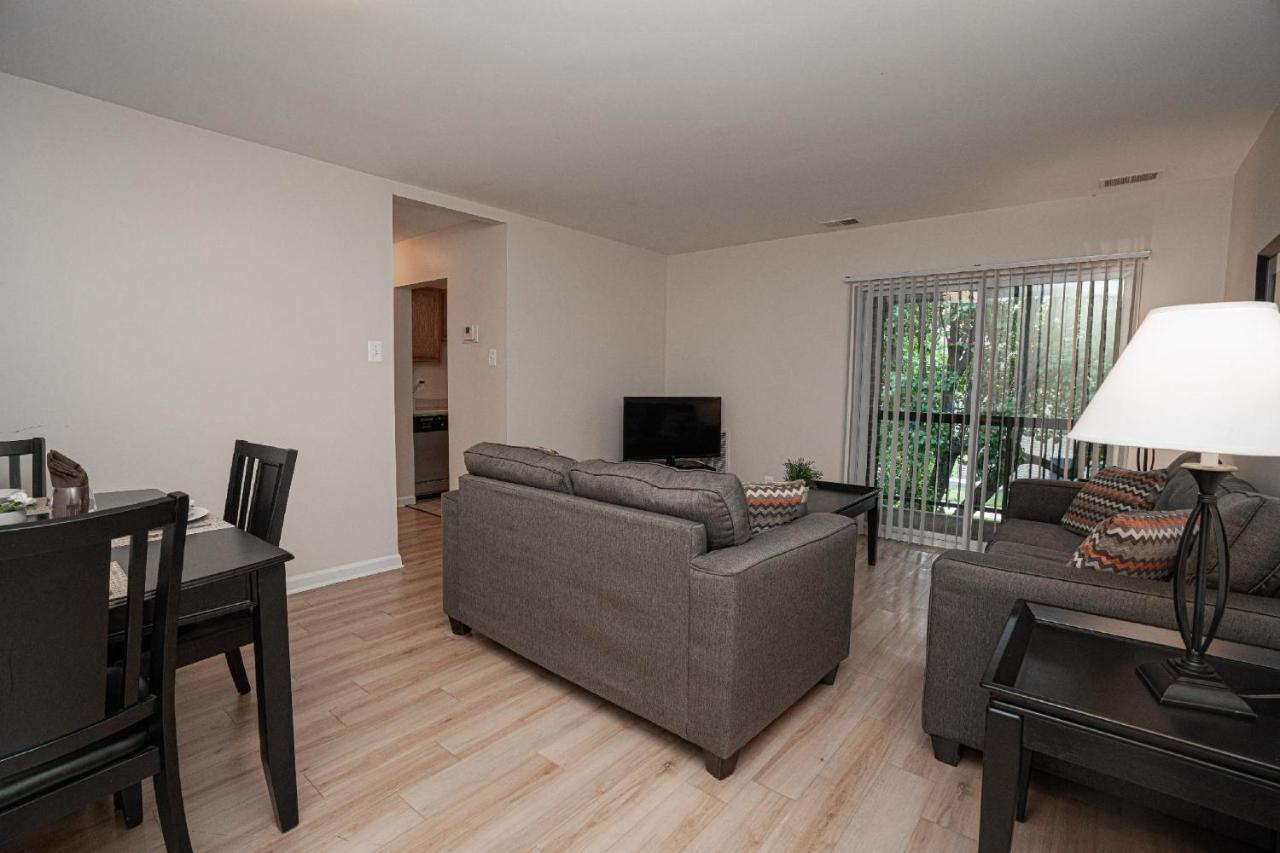 Mt Vernon Square Station Apartments ワシントン エクステリア 写真