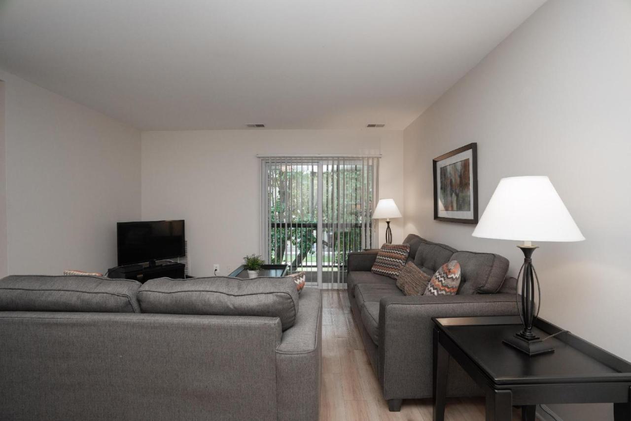 Mt Vernon Square Station Apartments ワシントン エクステリア 写真